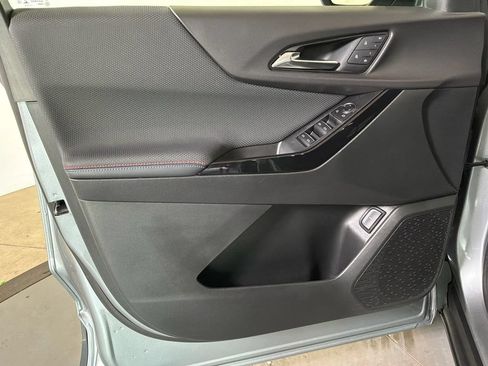 Used 2025 Chevrolet Equinox RS w/ Safety and Technology Package AWD/4WD image 13