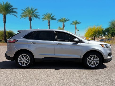 Certified 2024 Ford Edge SEL AWD/4WD image 7
