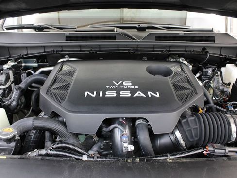 Used 2026 Nissan Armada SV RWD image 30