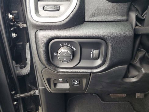 Used 2022 RAM 1500 Big Horn image 15