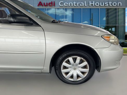 Used 2006 Toyota Camry image 12
