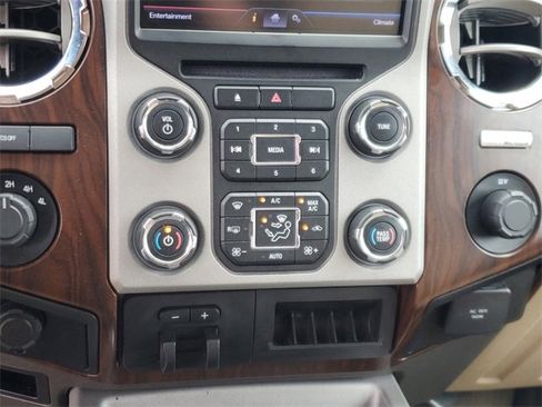 Used 2013 Ford F350 Lariat w/ Lariat Ultimate Pkg image 25