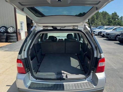Used 2005 Ford Freestyle SE image 28
