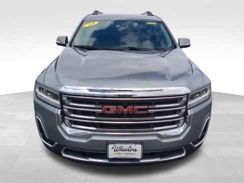 Used 2023 GMC Acadia SLT AWD/4WD image 10