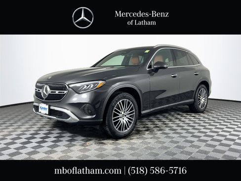 Certified 2024 Mercedes-Benz GLC 300 4MATIC image 1