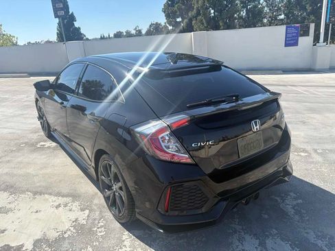 Used 2018 Honda Civic Sport Touring image 11