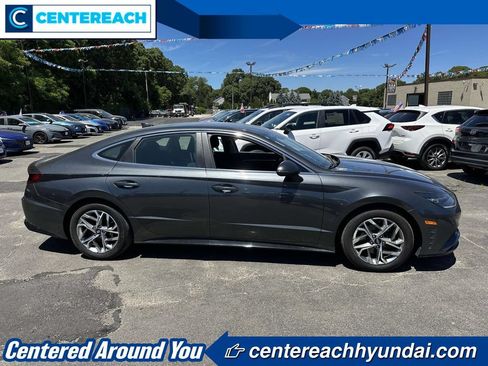 Used 2023 Hyundai Sonata SEL FWD image 3