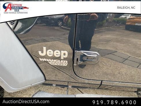 Used 2020 Jeep Wrangler Unlimited Sport image 10