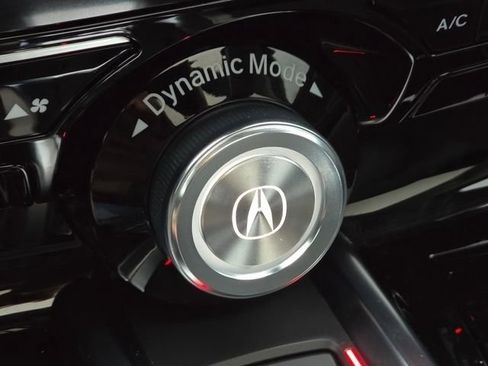 Used 2024 Acura MDX SH-AWD w/ Technology Package image 21