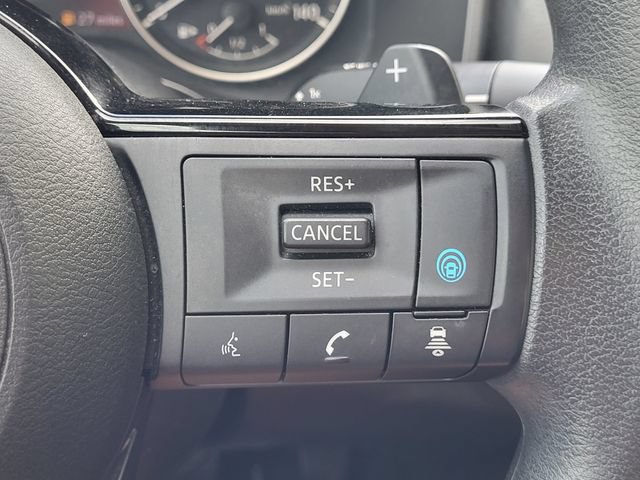 Certified 2023 Nissan Rogue SV FWD image 15