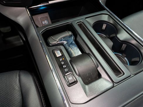Used 2021 Ford F150 Lariat AWD/4WD image 31
