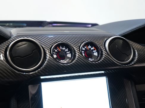 Used 2022 Ford Mustang Shelby GT500 w/ Carbon Fiber Track Pack RWD image 41