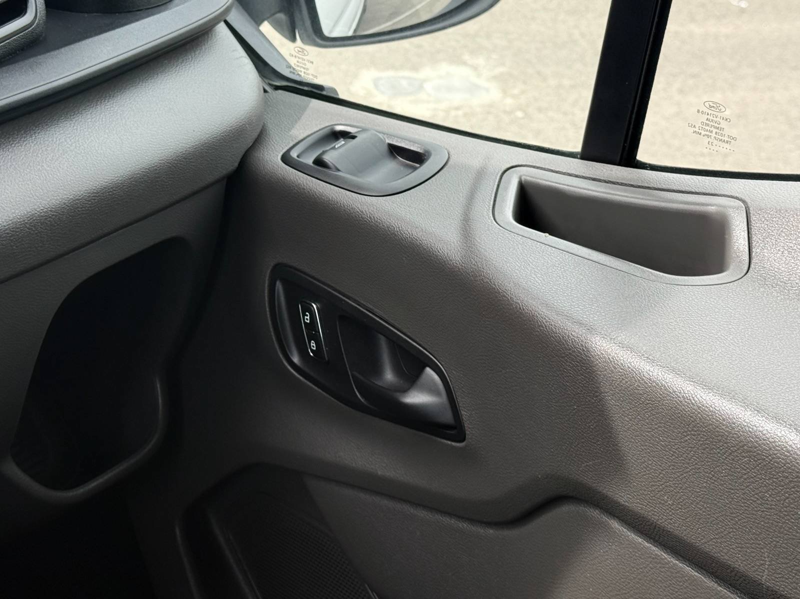 Used 2023 Ford Transit 350 XLT RWD image 37