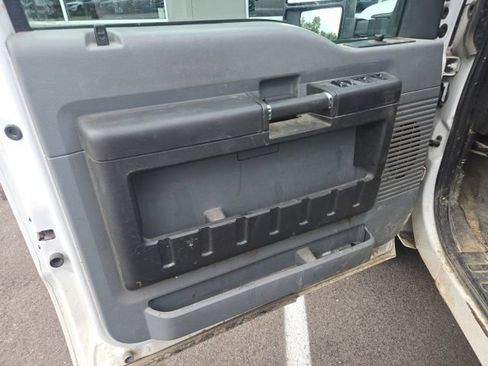 Used 2012 Ford F250 XL w/ PWR Equipment Group AWD/4WD image 17
