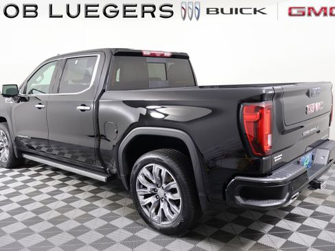 Certified 2022 GMC Sierra 1500 Denali w/ Denali Reserve Package AWD/4WD image 4