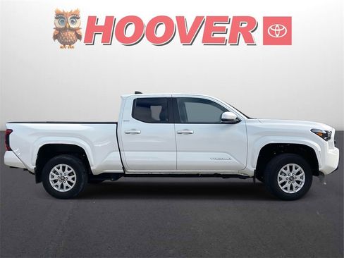 Used 2024 Toyota Tacoma SR5 image 2