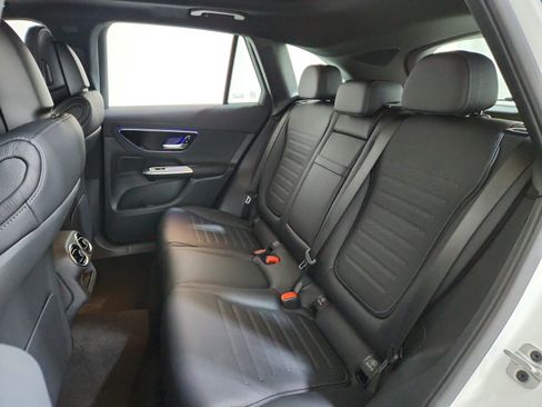 New 2026 Mercedes-Benz GLC 43 AMG 4MATIC image 8