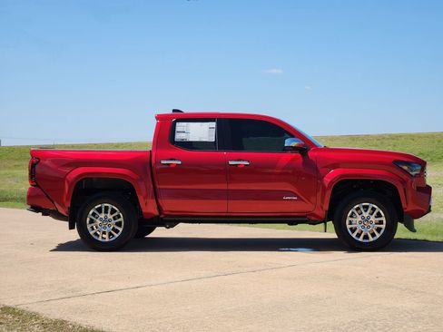 New 2026 Toyota Tacoma Limited image 7