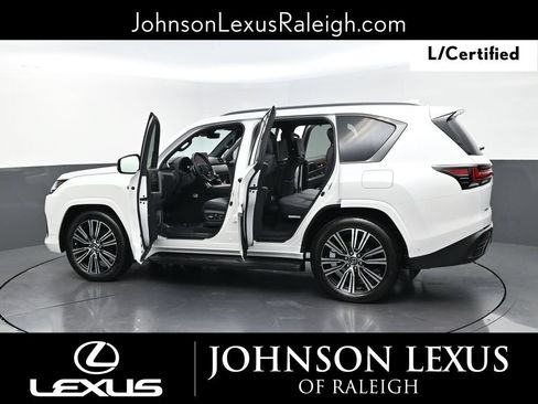 Certified 2025 Lexus LX 700h Luxury w/ Appearance Package AWD/4WD image 29