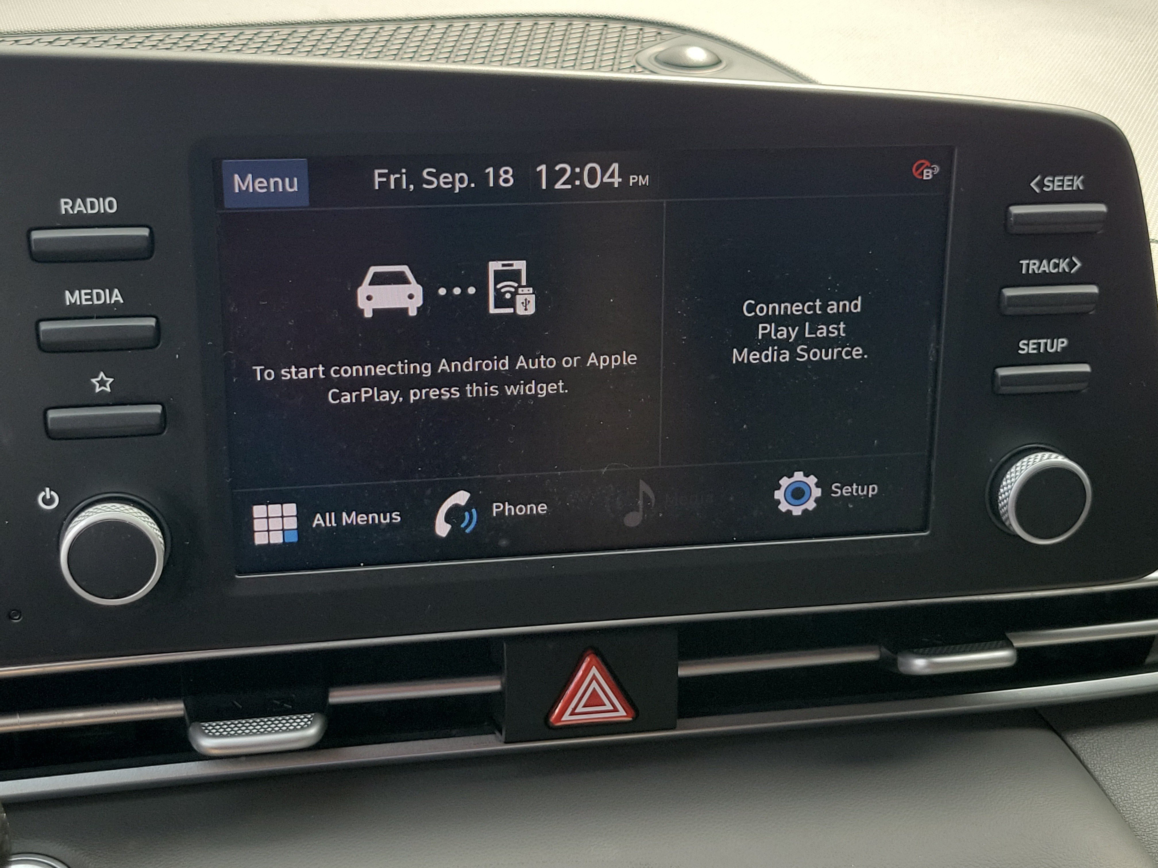 Used 2023 Hyundai Elantra SEL FWD image 13