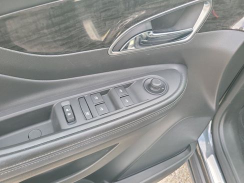 Used 2016 Buick Encore FWD image 19