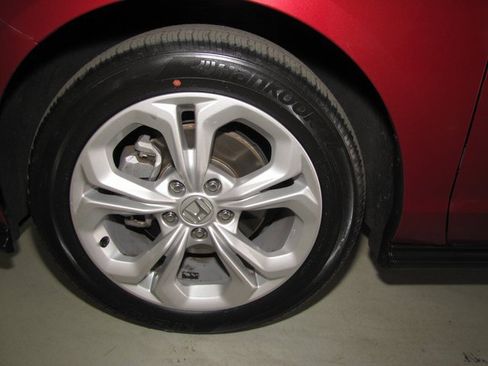 Certified 2024 Honda Accord LX image 22