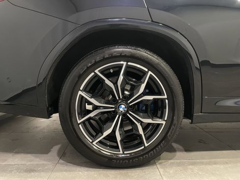 Certified 2025 BMW X4 M40i image 9