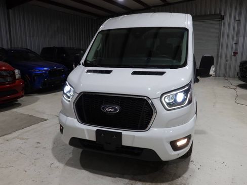 Used 2023 Ford Transit 350 XLT RWD image 41