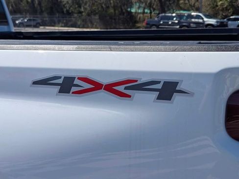 Used 2024 Chevrolet Silverado 2500 LT image 15