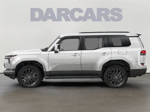 New 2026 Lexus GX 550 AWD/4WD image 2