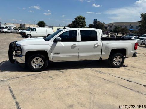 Used 2018 Chevrolet Silverado 1500 LT w/ Texas Edition RWD image 4