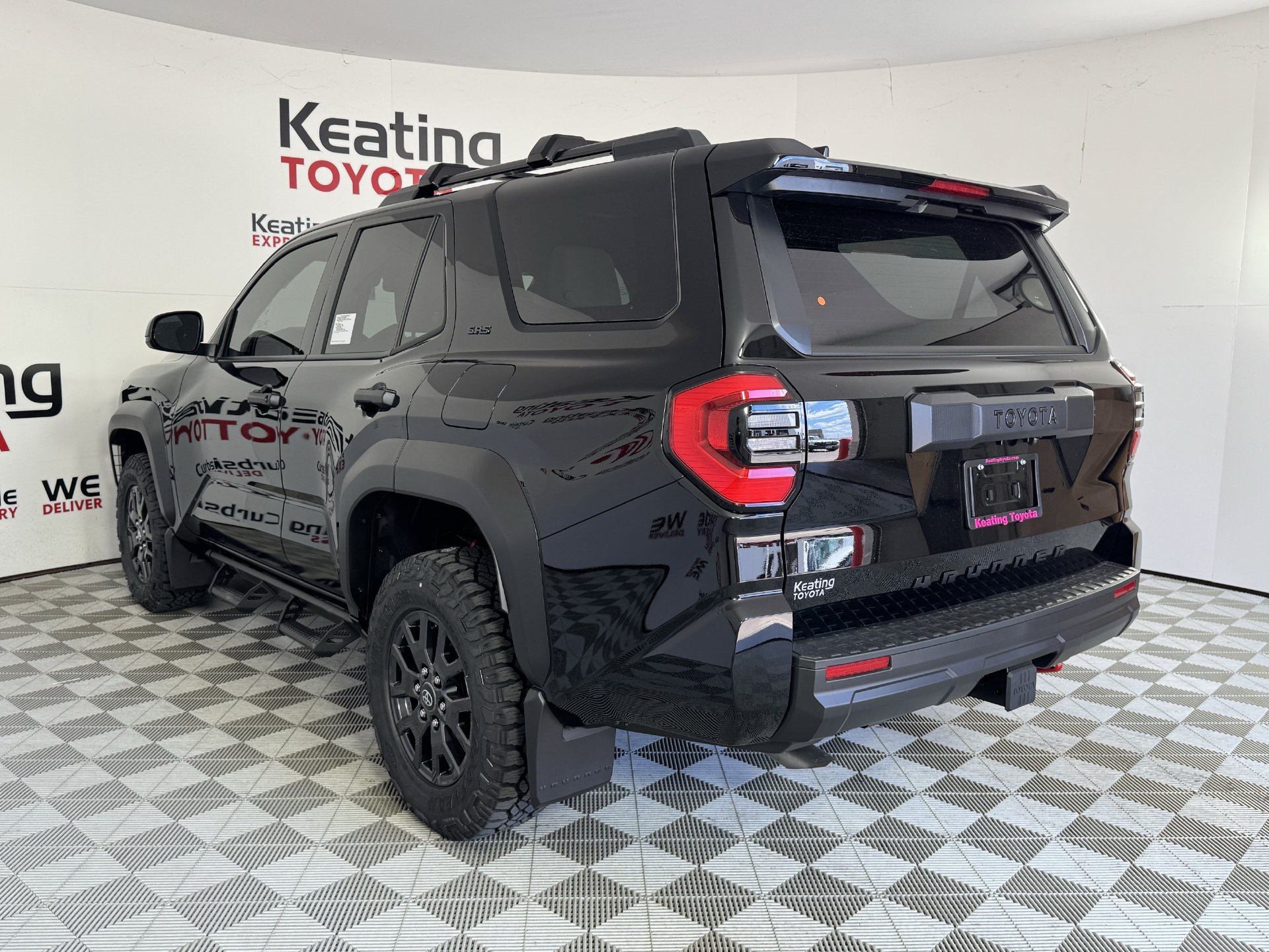 New 2026 Toyota 4Runner SR5 AWD/4WD image 10