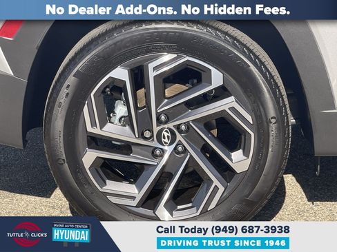 Certified 2025 Hyundai Tucson Limited AWD/4WD image 20