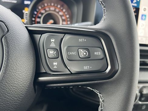 New 2026 Jeep Gladiator Sport image 11