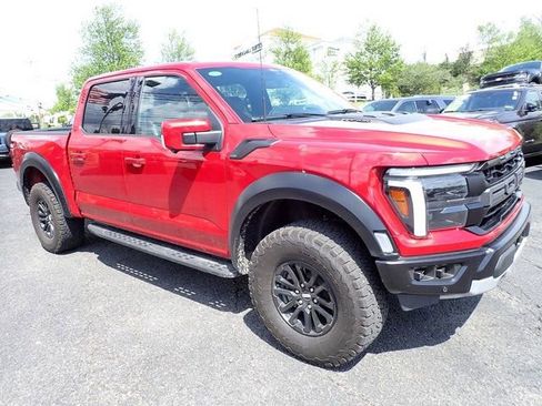Certified 2025 Ford F150 Raptor AWD/4WD image 8