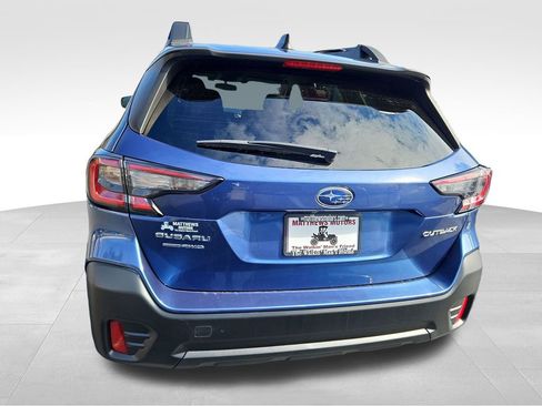 Used 2021 Subaru Outback Premium image 6