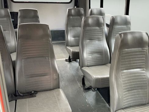 Used 2011 Ford E-350 and Econoline 350 Super Duty w/ Shuttle Bus Prep Pkg image 18