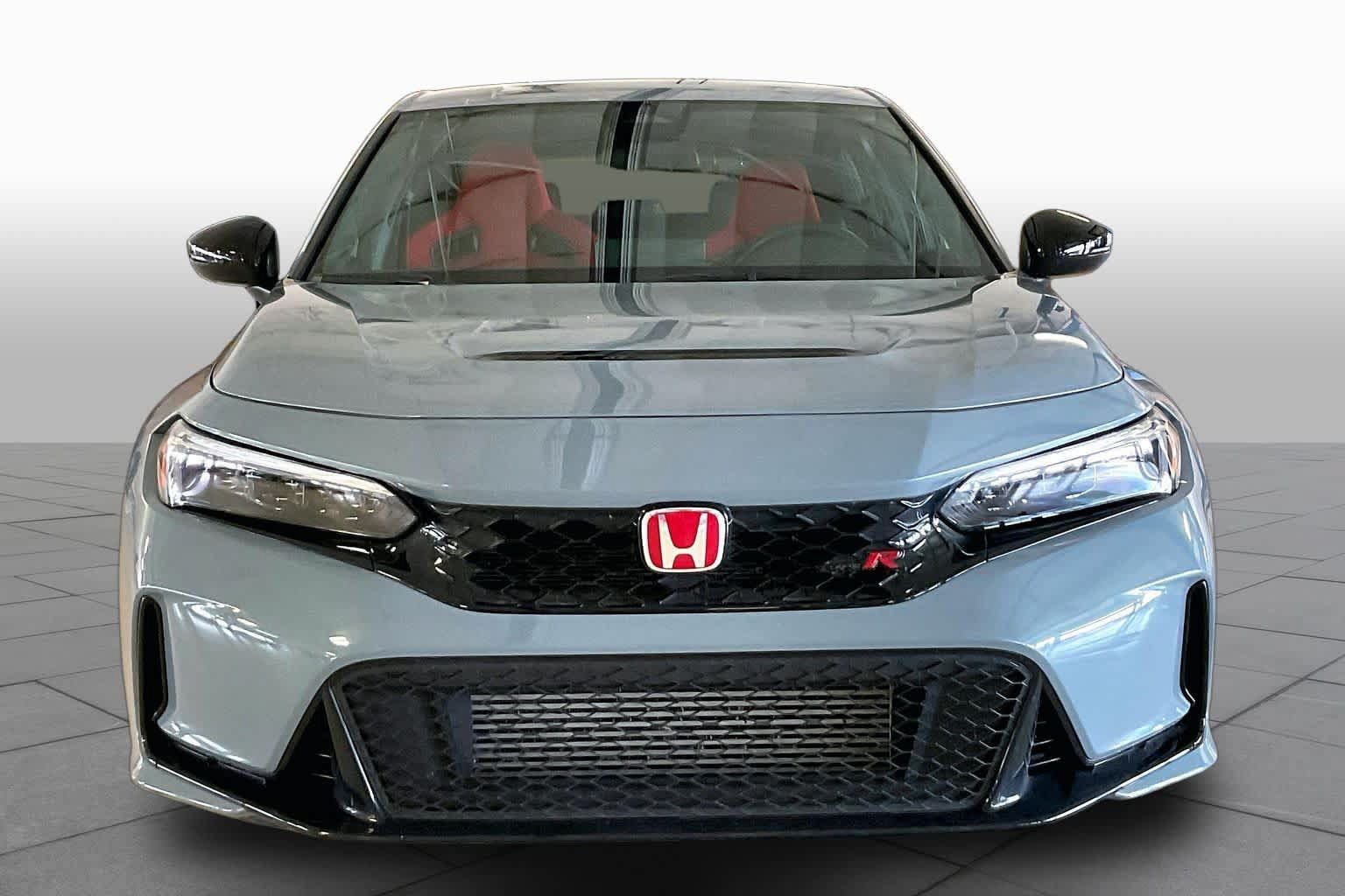 Used 2024 Honda Civic Type R image 3