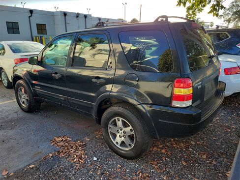 Used 2002 Ford Escape XLT image 4