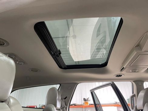 Used 2014 Buick Enclave Premium image 25