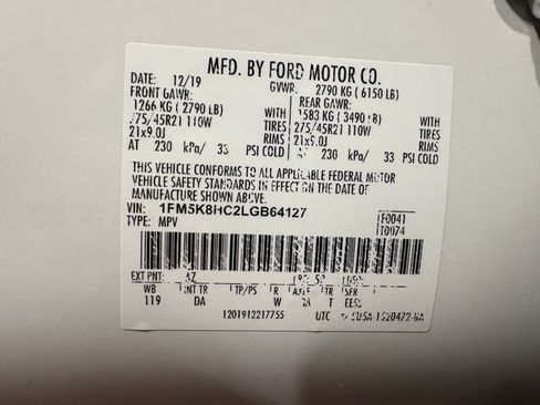 Used 2020 Ford Explorer Platinum image 40