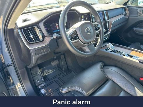Used 2023 Volvo XC60 B5 Ultimate w/ Climate Package image 24
