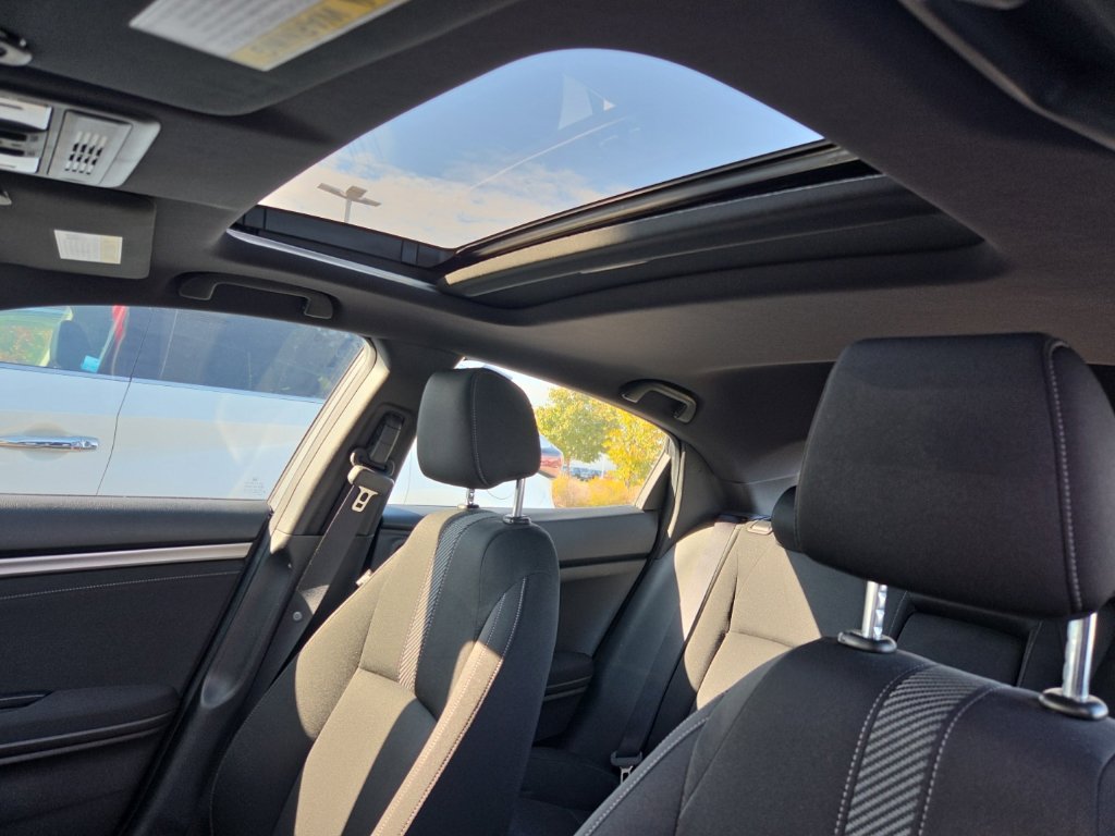 Used 2018 Honda Civic EX image 6