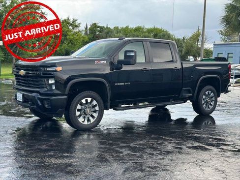 Used 2025 Chevrolet Silverado 2500 Custom w/ Z71 Off-Road Package AWD/4WD image 1
