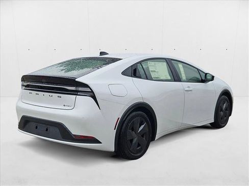 New 2026 Toyota Prius Plug-In Hybrid image 2