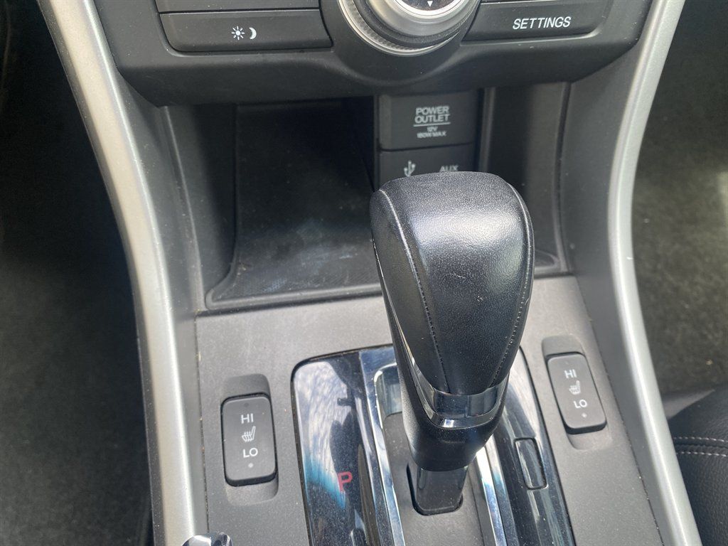 Used 2015 Honda Accord Touring image 22
