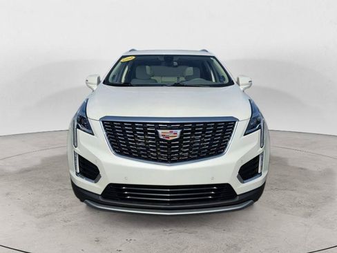 Used 2025 Cadillac XT5 Premium Luxury FWD image 5