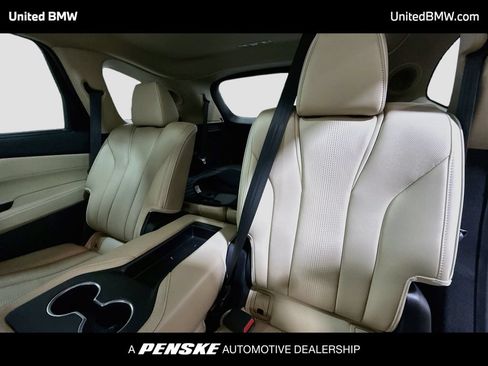 Used 2023 Acura MDX SH-AWD w/ Advance Package image 13