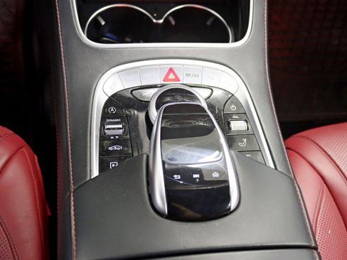 Used 2018 Mercedes-Benz S 560 4MATIC Coupe image 32
