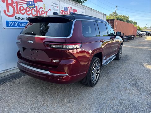 New 2026 Jeep Grand Cherokee L Summit AWD/4WD image 3